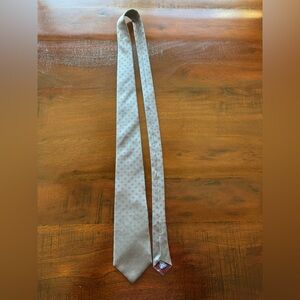 Vintage 1990s Windsor Shirt Company Silk Tie Gray Red Circle Pattern